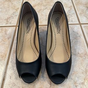 City Classified Peep Toe Heels Pumps Shoes Women’s 8.5 Black Matte